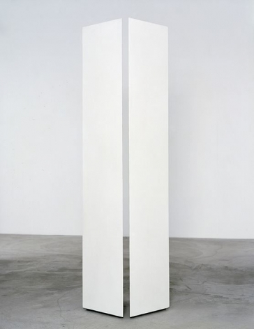 MARY CORSE, Triangular Columns, 1965